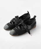 【トッカ/TOCCA】の【八木アリサさん着用】ESSENCE OF BALLET SNEAKERS スニーカー 人気、トレンドファッション・服の通販 founy(ファニー) ファッションモデル・俳優・女優 Models 女性 Women 八木アリサ Yagi Arisa ファッション Fashion レディースファッション Fashion for Women サテン Satin, Glossy Fabric シンプル Simple, Minimal スニーカー Sneakers, Trainers ソックス Socks, Hosiery デニム Denim, Jeans Material トレンド Trend, Trending Now ドレス Dress, One-Piece フェミニン Feminine, Girly リボン Ribbon, Bow レース Lace, Lace Fabric ロマンティック Romantic, Feminine Style ワイド Wide, Wide Fit S/S・春夏 SS, Spring/Summer, Warm Season おすすめ Recommended / Our Picks 夏 Summer 2026年 2026 thumbnail ブラック系|ID: prp329100004763033 ipo3291000000036150368