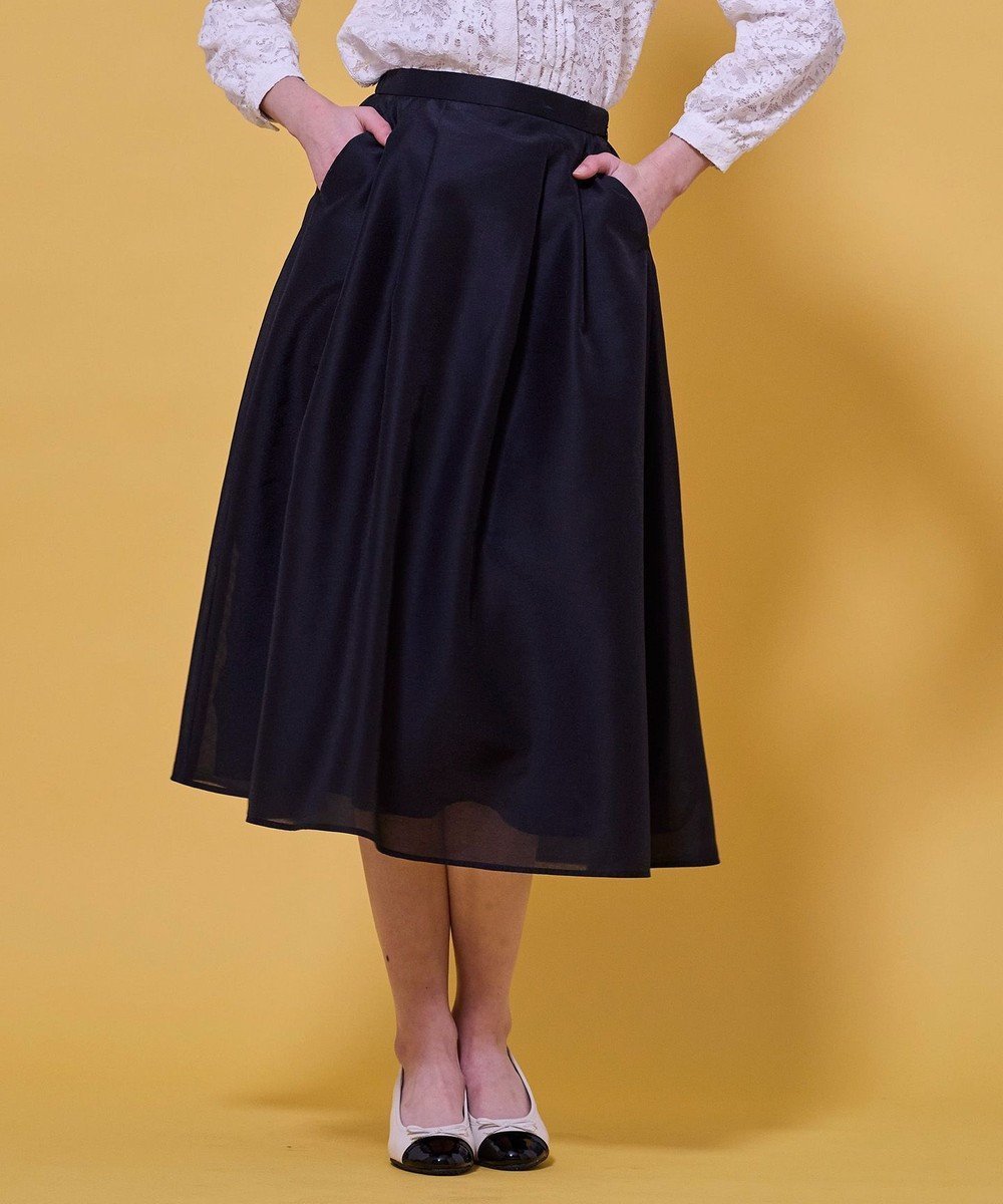 【トッカ/TOCCA】の【八木アリサさん着用】【消臭】IN VEIL スカート インテリア・キッズ・メンズ・レディースファッション・服の通販 founy(ファニー) ファッションモデル・俳優・女優 Models 女性 Women 八木アリサ Yagi Arisa ファッション Fashion レディースファッション Fashion for Women スカート Skirts エレガント 上品 Elegant オーガンジー Organza Fabric カットソー Cut and Sewn Top フォルム Silhouette, Form 夏 Summer S/S・春夏 SS, Spring/Summer, Warm Season A/W・秋冬 Autumn/Winter ブラック系|ID: prp329100004763035 ipo3291000000034768559