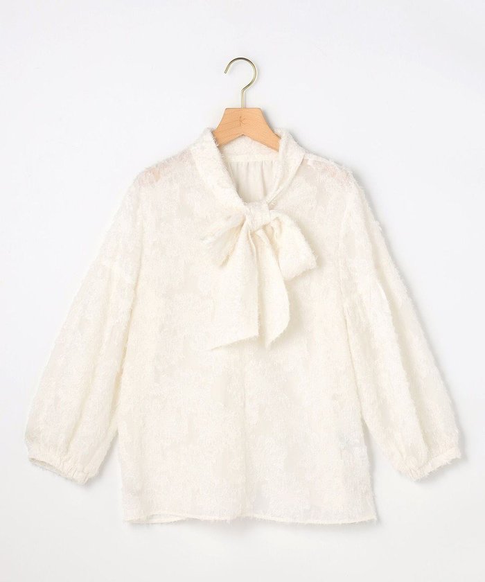 【組曲/KUMIKYOKU】の【KUMIKYOKU NAVY / 前後着用可】ヘアリーシフォン ブラウス インテリア・キッズ・メンズ・レディースファッション・服の通販 founy(ファニー) https://founy.com/ ファッション Fashion レディースファッション Fashion for Women トップス・カットソー Cut & Sew Tops シャツ・ブラウス・オフィスカジュアル Elegant Blouses & Button-Ups オケージョン Occasion Wear 春 Spring ギャザー Gathered, Ruffled コレクション Collection, Seasonal Line シアー Sheer, See-Through シンプル Simple, Minimal ジャカード／ジャガード Jacquard, Woven Pattern トレンド Trend, Trending Now フェミニン Feminine, Girly フォルム Silhouette, Form フォーマル Formal, Dressy ボトム Bottoms, Lower Wear A/W・秋冬 Autumn/Winter 2022年 2022 S/S・春夏 SS, Spring/Summer, Warm Season 2022-2023秋冬・A/W Autumn/Winter 2022–23 AW22–23 新作・新入荷 New Arrivals / New In 夏 Summer エレガント 上品 Elegant セレモニー Ceremony 入学式 Entrance Ceremony 卒業式 Graduation Ceremony 結婚式 Wedding |ID: prp329100004763051 ipo3291000000034474263