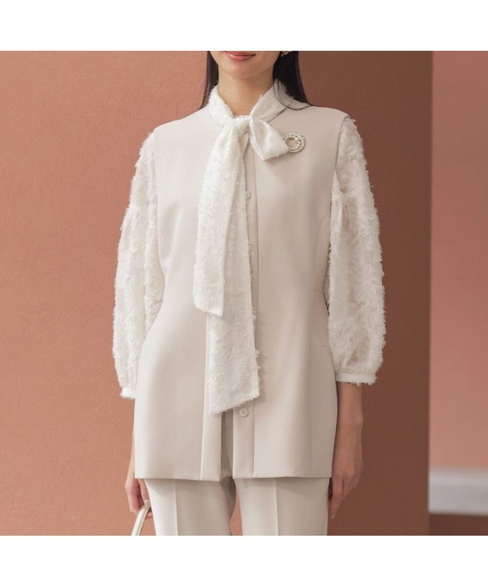 【組曲/KUMIKYOKU】の【KUMIKYOKU NAVY】コンフォータブルドレープ ジレ インテリア・キッズ・メンズ・レディースファッション・服の通販 founy(ファニー) https://founy.com/ ファッション Fashion レディースファッション Fashion for Women アウター Coat / Outerwear Collection トップス・カットソー Cut & Sew Tops ベスト&ジレ / 重ね着スタイル Vests & Gilets オケージョン Occasion Wear コレクション Collection, Seasonal Line ジャケット Jacket, Outerwear フォルム Silhouette, Form フォーマル Formal, Dressy フロント Front, Front Design ベスト Vest, Waistcoat A/W・秋冬 Autumn/Winter 2022年 2022 S/S・春夏 SS, Spring/Summer, Warm Season 2022-2023秋冬・A/W Autumn/Winter 2022–23 AW22–23 おすすめ Recommended / Our Picks 夏 Summer エレガント 上品 Elegant セレモニー Ceremony 入学式 Entrance Ceremony 卒業式 Graduation Ceremony 結婚式 Wedding |ID: prp329100004763055 ipo3291000000034606602