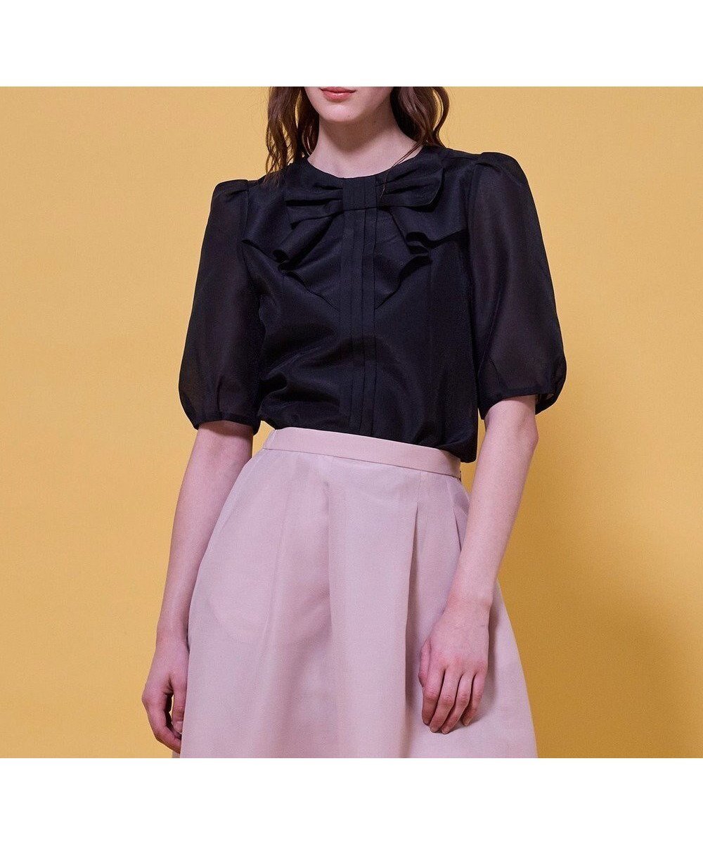 【トッカ/TOCCA】の【八木アリサさん着用】【消臭】YOUR RIBBON ブラウス インテリア・キッズ・メンズ・レディースファッション・服の通販 founy(ファニー) 　ファッションモデル・俳優・女優　Models　女性　Women　八木アリサ　Yagi Arisa　ファッション　Fashion　レディースファッション　Fashion for Women　トップス・カットソー　Cut & Sew Tops　シャツ・ブラウス・オフィスカジュアル　Elegant Blouses & Button-Ups　エレガント 上品　Elegant　オーガンジー　Organza Fabric　春　Spring　スリーブ　Sleeve, Long Sleeve / Short Sleeve　フェミニン　Feminine, Girly　フロント　Front, Front Design　リボン　Ribbon, Bow　S/S・春夏　SS, Spring/Summer, Warm Season　夏　Summer　ブラック系|ID: prp329100004763096 ipo3291000000035349685