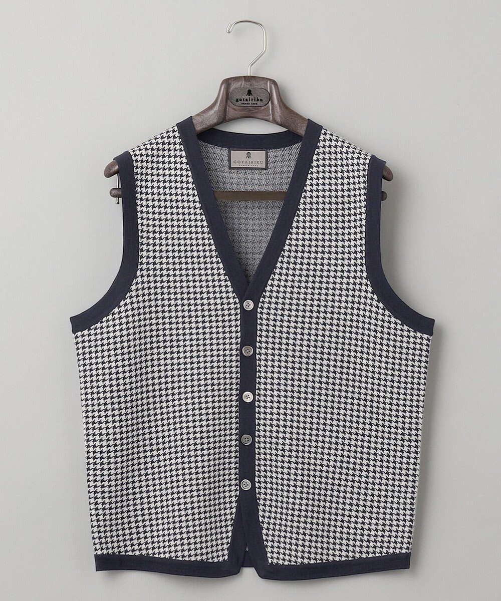 【五大陸/gotairiku / MEN】の【家庭洗濯可能】イタリア糸 ハイゲージ ベスト インテリア・キッズ・メンズ・レディースファッション・服の通販 founy(ファニー) 　ファッション　Fashion　メンズファッション　Fashion for Men　トップス・カットソー　Cut & Sew Tops　ニット・セーター / 定番トップス　Knit Tops & Sweaters　ベスト・ジレ　Vests & Gilets　イタリア　Italy　インナー　Innerwear　洗える　Machine Washable　ジャケット　Jacket, Outerwear　スーツ　Suit, Formalwear　セーター　Sweater, Knitwear　ドレス　Dress, One-Piece　人気　Popular, Best Seller　フラット　Flat, Flat Shoes　ベスト　Vest, Waistcoat　ベーシック　Basic, Essential　A/W・秋冬　Autumn/Winter　エレガント 上品　Elegant　ビジネス 仕事 通勤　Business / Work / Commuting　ネイビー系8|ID: prp329100004763704 ipo3291000000034484522