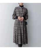 【組曲/KUMIKYOKU】のシアーツイルチェック ワンピース ベージュ系3|ID: prp329100004763717 ipo3291000000034484581