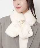 【ムーンバット/MOONBAT】のFURLA(フルラ)ベルト差し込みファーティペット アーチロゴ フェイクファー オフホワイト|ID: prp329100004763794 ipo3291000000034485002