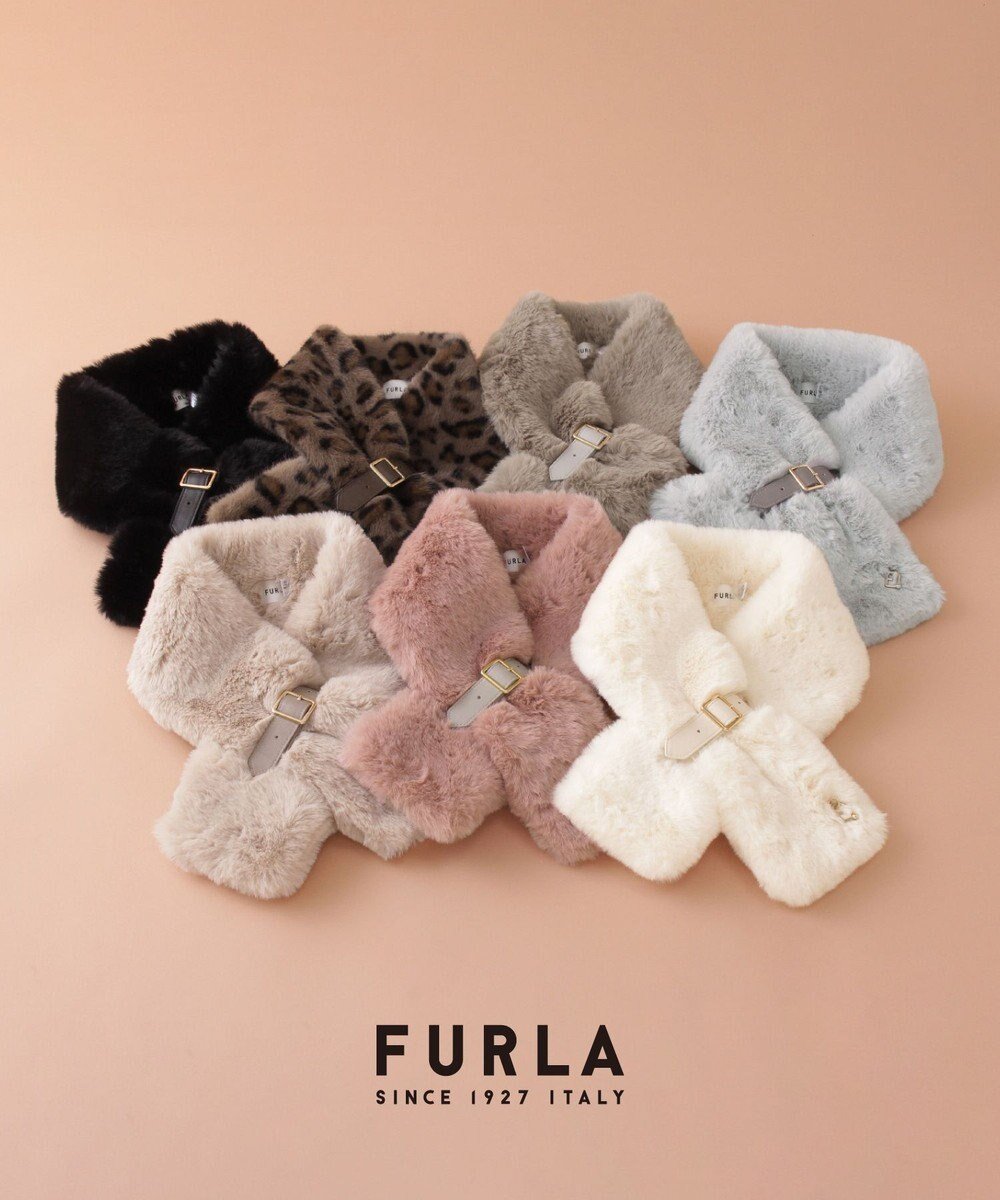 【ムーンバット/MOONBAT】のFURLA(フルラ)ベルト差し込みファーティペット アーチロゴ フェイクファー インテリア・キッズ・メンズ・レディースファッション・服の通販 founy(ファニー) ファッション Fashion レディースファッション Fashion for Women ベルト&ウエストマーク Belts & Waist Accessories マフラー・スヌード / 冬小物の定番 Scarves & Mufflers イタリア Italy エレガント 上品 Elegant コレクション Collection, Seasonal Line スヌード Snood, Infinity Scarf チャーム Charm, Pendant パターン Pattern, Design Print フェイクファー Faux Fur, Imitation Fur マフラー Scarf, Muffler モチーフ Motif, Design Theme リアル Real, Realistic A/W・秋冬 Autumn/Winter ライトベージュ|ID: prp329100004763794 ipo3291000000034485004