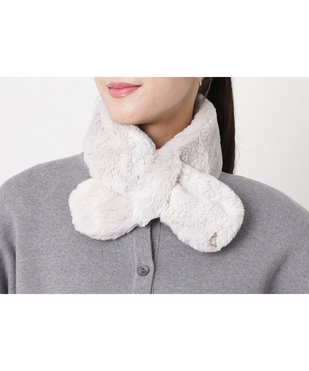 【ムーンバット/MOONBAT】のFURLA(フルラ)プチリボンマフラー アーチロゴ フェイクファー 人気、トレンドファッション・服の通販 founy(ファニー) ファッション Fashion レディースファッション Fashion for Women マフラー・スヌード / 冬小物の定番 Scarves & Mufflers イタリア Italy エレガント 上品 Elegant コレクション Collection, Seasonal Line スヌード Snood, Infinity Scarf スマート Smart, Elegant パターン Pattern, Design Print フェイクファー Faux Fur, Imitation Fur マフラー Scarf, Muffler リアル Real, Realistic A/W・秋冬 Autumn/Winter other-1|ID: prp329100004763795 ipo3291000000034485009