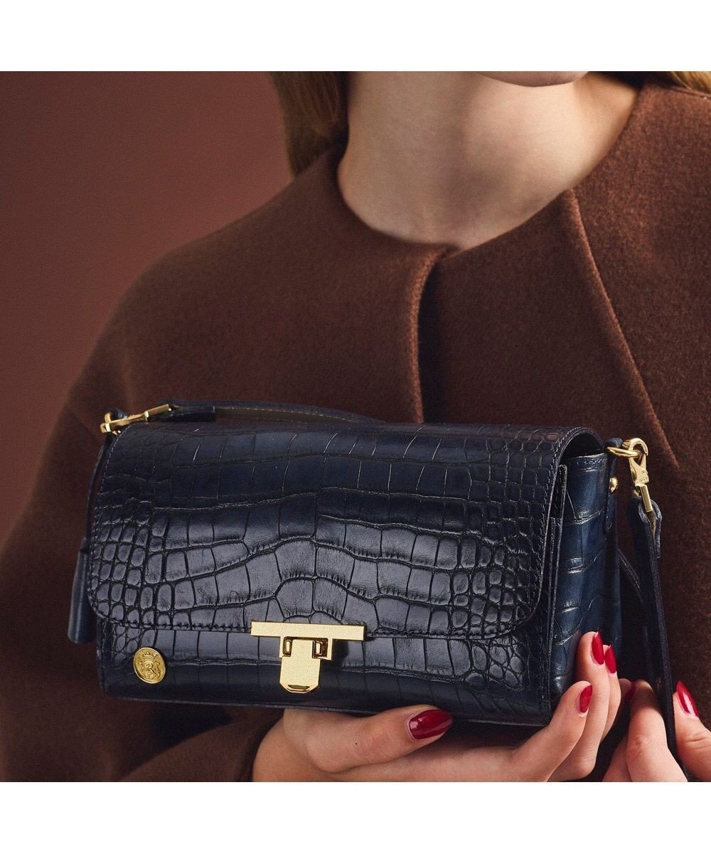 【アクセソワドゥマドモワゼルジャップ/A.D.M.J】の【牛革】クロコ型押しラウンドクラッチショルダー インテリア・キッズ・メンズ・レディースファッション・服の通販 founy(ファニー) 　ファッション　Fashion　レディースファッション　Fashion for Women　バッグ　Bags　クロコ　Crocodile, Croc Embossed　コンパクト　Compact, Small Size　ショルダー　Shoulder, Shoulder Strap　ポケット　Pocket, Pocket Detail　モチーフ　Motif, Design Theme　MARINE|ID: prp329100004763812 ipo3291000000034836717