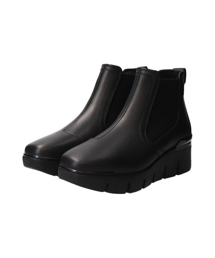 【インター ショシュール/INTER-CHAUSSURES】の【BUSSOLA】サイドゴアレザーショートブーツ インテリア・キッズ・メンズ・レディースファッション・服の通販 founy(ファニー) https://founy.com/ ファッション Fashion レディースファッション Fashion for Women コレクション Collection, Seasonal Line シューズ Shoes, Footwear ショート Short, Short Length バランス Balance, Style Balance ラバー Rubber, Rubber Sole A/W・秋冬 Autumn/Winter S/S・春夏 SS, Spring/Summer, Warm Season 夏 Summer |ID: prp329100004763849 ipo3291000000034485231