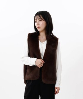 【アウロラ/AURORA】の【 Beaurance (ビューランス)】エコファージレ 人気、トレンドファッション・服の通販 founy(ファニー) ファッション Fashion レディースファッション Fashion for Women アウター Coat / Outerwear Collection ショール Shawl, Wrap ストール Stole, Wrap ダウン Down, Puffer ラグジュアリー Luxury, Elegant A/W・秋冬 Autumn/Winter |ID:prp329100004763852