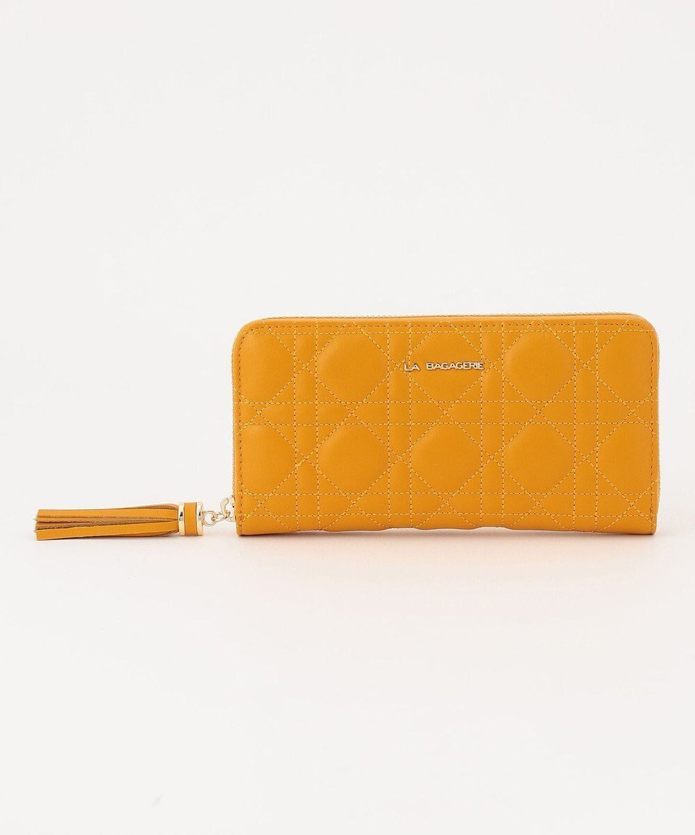 【ラ バガジェリー/LA BAGAGERIE】のシープキルティング ラウンドウォレット インテリア・キッズ・メンズ・レディースファッション・服の通販 founy(ファニー) ファッション Fashion レディースファッション Fashion for Women ミニ財布・二つ折り財布 Wallets & Card Cases キルティング Quilted, Quilting キルト Quilt, Quilted Fabric タッセル Tassel, Fringe ポケット Pocket, Pocket Detail ワンポイント One Point, Statement Accent エレガント 上品 Elegant 財布 Wallet, Purse マスタード|ID: prp329100004764838 ipo3291000000034495801