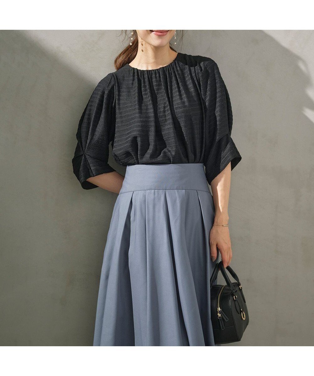 【組曲/KUMIKYOKU】の【WEB限定】ボーダージャガード タック袖ブラウス インテリア・キッズ・メンズ・レディースファッション・服の通販 founy(ファニー) ファッション Fashion レディースファッション Fashion for Women トップス・カットソー Cut & Sew Tops シャツ・ブラウス・オフィスカジュアル Elegant Blouses & Button-Ups ギャザー Gathered, Ruffled ストレッチ Stretch, Stretchy Fabric スリーブ Sleeve, Long Sleeve / Short Sleeve ドレープ Drape, Draping Fabric ボーダー Border, Stripe ビジネス 仕事 通勤 Business / Work / Commuting A/W・秋冬 Autumn/Winter ブラック系|ID: prp329100004764839 ipo3291000000034495808