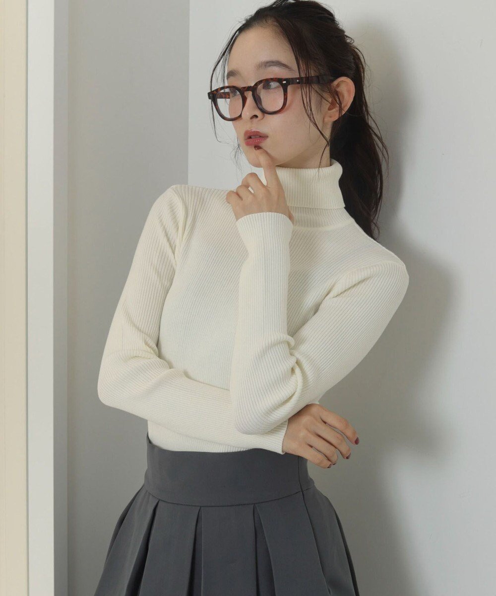 【ウィゴー/WEGO】の【2025年秋冬新作】リブタートルニット インテリア・キッズ・メンズ・レディースファッション・服の通販 founy(ファニー) 　ファッション　Fashion　レディースファッション　Fashion for Women　トップス・カットソー　Cut & Sew Tops　ニット　Knit Tops & Sweaters　インナー　Innerwear　春　Spring　カットソー　Cut and Sewn Top　カーディガン　Cardigan, Knitwear　スウェット / スエット　Sweatshirt, Sweatwear　スマホ　Smartphone, Mobile Device　セーター　Sweater, Knitwear　タートル　Turtleneck, Turtle Collar　タートルネック　Turtleneck, High Neck　定番　Standard, Basic Item　長袖　Long Sleeve, Full Sleeve　ハイネック　High Neck, Mock Neck　フィット　Fit, Slim Fit　ベーシック　Basic, Essential　ボトム　Bottoms, Lower Wear　無地　Plain, Solid Color　冬　Winter / This Winter　A/W・秋冬　Autumn/Winter　おすすめ　Recommended / Our Picks　クリスマス X'mas　Christmas / X'mas　ホワイト|ID: prp329100004764853 ipo3291000000034495901