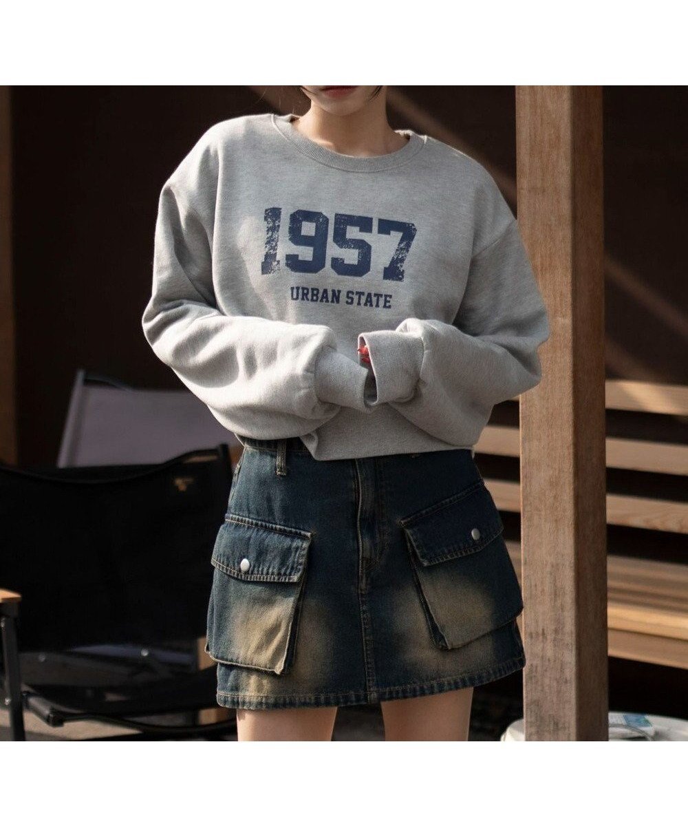 【ウィゴー/WEGO】の裏起毛グラフィックスウェット インテリア・キッズ・メンズ・レディースファッション・服の通販 founy(ファニー) 　ファッション　Fashion　レディースファッション　Fashion for Women　トップス・カットソー　Cut & Sew Tops　レディースパーカー・カジュアルフーディー　Casual Hoodies & Sweatshirts　スウェット・クルーネックトップス　Sweatshirts & Crewnecks / Relaxed Fit Sweat Tops　春　Spring　秋　Autumn　カーゴパンツ　Cargo Pants, Utility Pants　グラフィック　Graphic, Graphic Design　シンプル　Simple, Minimal　スウェット / スエット　Sweatshirt, Sweatwear　スニーカー　Sneakers, Trainers　スマホ　Smartphone, Mobile Device　デニム　Denim, Jeans Material　長袖　Long Sleeve, Full Sleeve　バランス　Balance, Style Balance　フロント　Front, Front Design　ミニスカート　Mini Skirt, Short Skirt　冬　Winter / This Winter　A/W・秋冬　Autumn/Winter　おすすめ　Recommended / Our Picks　柄8|ID: prp329100004764854 ipo3291000000034922712