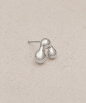 【シモエ/simoe】のKira Pierce S / 02 (片耳用) 人気、トレンドファッション・服の通販 founy(ファニー) ファッション Fashion レディースファッション Fashion for Women アクセサリー Fashion Accessories コレクション Collection, Seasonal Line コーティング Coating, Coated Finish 片耳 One-Ear, Single Earring シルバー Silver, Metallic Silver ジュエリー Jewelry, Accessories フォルム Silhouette, Form エレガント 上品 Elegant |ID:prp329100004764876