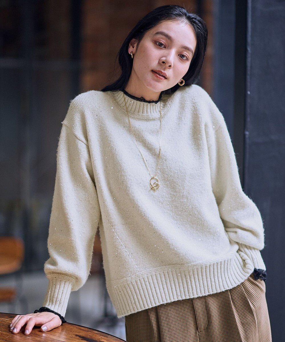 【エニー/ANY】のスパンコールニット インテリア・キッズ・メンズ・レディースファッション・服の通販 founy(ファニー) 　ファッション　Fashion　レディースファッション　Fashion for Women　トップス・カットソー　Cut & Sew Tops　ニット　Knit Tops & Sweaters　おすすめ　Recommended / Our Picks　スパンコール　Sequins, Sequin Embellishment　スリット　Slit, Slit Detail　セーター　Sweater, Knitwear　タートルネック　Turtleneck, High Neck　デニム　Denim, Jeans Material　フェミニン　Feminine, Girly　ワンポイント　One Point, Statement Accent　エレガント 上品　Elegant　冬　Winter / This Winter　洗える　Machine Washable　A/W・秋冬　Autumn/Winter　エクリュ|ID: prp329100004764880 ipo3291000000034496048