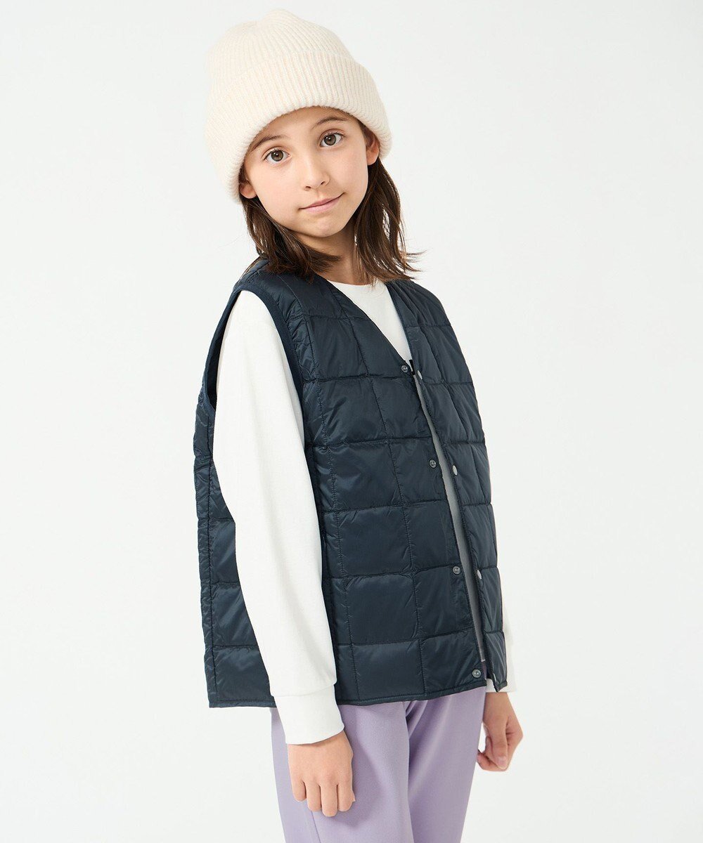 【アンフィーロ/UNFILO / KIDS】の【120-150cm】TAION Vネック ダウンベスト(UNISEX) 人気、トレンドファッション・服の通販 founy(ファニー) 　ファッション　Fashion　キッズファッション　Fashion for Kids　アウター　Coat Outerwear /Kids　ユニセックス　Unisex, Genderless　カットソー　Cut and Sewn Top　コラボ　Collaboration, Collab　コンパクト　Compact, Small Size　ジャケット　Jacket, Outerwear　ダウン　Down, Puffer　パーカー　Hoodie, Parka　フェザー　Feather, Feather Detail　ベスト　Vest, Waistcoat　人気　Popular, Best Seller　A/W・秋冬　Autumn/Winter　防寒　Cold Protection, Winter-Ready　 other-1|ID: prp329100004767445 ipo3291000000034567424