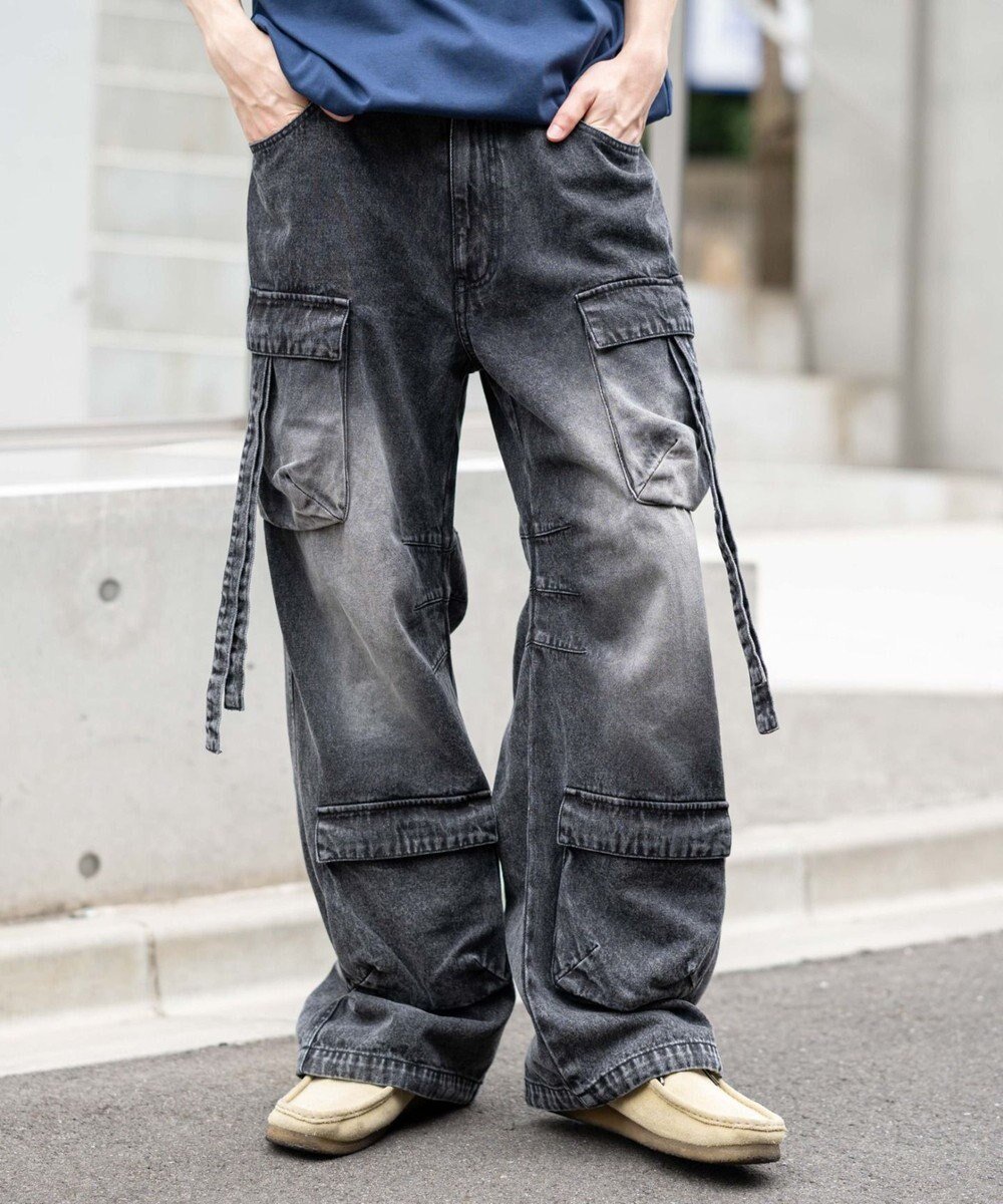 【ウィゴー/WEGO / MEN】のイージーマルチポケットデニムカーゴ インテリア・キッズ・メンズ・レディースファッション・服の通販 founy(ファニー) ファッション Fashion メンズファッション Fashion for Men ボトムス Bottoms デニムパンツ・ジーンズ Denim Pants ヴィンテージ Vintage Style 春 Spring 秋 Autumn カーゴパンツ Cargo Pants, Utility Pants キャップ Cap, Baseball Cap コンパクト Compact, Small Size ショート Short, Short Length ストレート Straight, Straight Cut スニーカー Sneakers, Trainers スマホ Smartphone, Mobile Device デニム Denim, Jeans Material トレンド Trend, Trending Now ドローコード Drawcord, Drawstring Cord バランス Balance, Style Balance ポケット Pocket, Pocket Detail ポーチ Pouch, Small Case ミリタリー Military, Army Style 無地 Plain, Solid Color ルーズ Loose, Oversized ワイド Wide, Wide Fit ワーク Workwear, Utility Style 冬 Winter / This Winter A/W・秋冬 Autumn/Winter おすすめ Recommended / Our Picks 夏 Summer デニムブラックソノタ|ID: prp329100004767452 ipo3291000000034526294