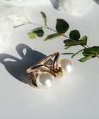 【ティアクラッセ/Tiaclasse】のパール付きスカーフリング 人気、トレンドファッション・服の通販 founy(ファニー) ファッション Fashion レディースファッション Fashion for Women おすすめ Recommended / Our Picks アクセサリー Fashion Accessories オケージョン Occasion Wear シューズ Shoes, Footwear シンプル Simple, Minimal スカーフ Scarf, Neckwear チュニック Tunic, Long Top パール Pearl, Pearl Accent エレガント 上品 Elegant 再入荷 Restock / Back in Stock 冬 Winter / This Winter 夏 Summer 新作・新入荷 New Arrivals / New In 春 Spring 秋 Autumn thumbnail ゴールドA|ID: prp329100004767469 ipo3291000000034526455