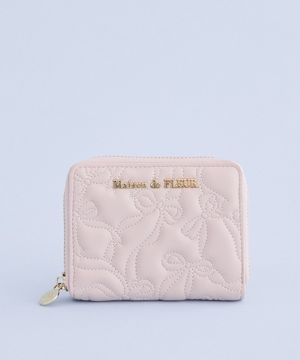 【メゾンドフルール/Maison de FLEUR】のリボンキルティングフラグメントケース インテリア・キッズ・メンズ・レディースファッション・服の通販 founy(ファニー) ファッション Fashion レディースファッション Fashion for Women ミニ財布・二つ折り財布 Wallets & Card Cases カードケース/名刺入れ Card Holders & Business Cases おすすめ Recommended / Our Picks キルティング Quilted, Quilting ギフト プレゼント Gift / Present コンパクト Compact, Small Size フォルム Silhouette, Form ポケット Pocket, Pocket Detail リボン Ribbon, Bow エレガント 上品 Elegant 財布 Wallet, Purse Pink|ID: prp329100004767474 ipo3291000000034526474