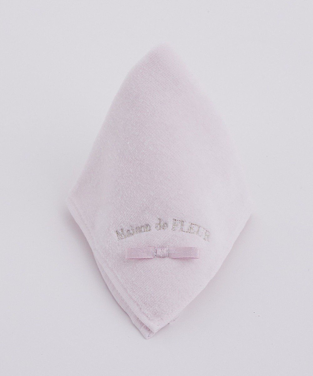 【メゾンドフルール/Maison de FLEUR】のラメリボンタオルハンカチ 人気、トレンドファッション・服の通販 founy(ファニー) 　ファッション　Fashion　レディースファッション　Fashion for Women　ミニ財布・二つ折り財布　Wallets & Card Cases　財布　Wallet, Purse　タオル　Towel, Bath Towel　ハンカチ　Handkerchief, Hanky　ハンド　Hand, Handmade　リボン　Ribbon, Bow　おすすめ　Recommended / Our Picks　エレガント 上品　Elegant　 other-1|ID: prp329100004767475 ipo3291000000034526476