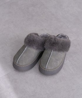 【グリーンパークス/Green Parks】の・minia フェイクムートンサンダル 人気、トレンドファッション・服の通販 founy(ファニー) ファッション Fashion レディースファッション Fashion for Women サンダル Sandals, Summer Shoes フェイクファー Faux Fur, Imitation Fur 冬 Winter / This Winter A/W・秋冬 Autumn/Winter |ID:prp329100004768394