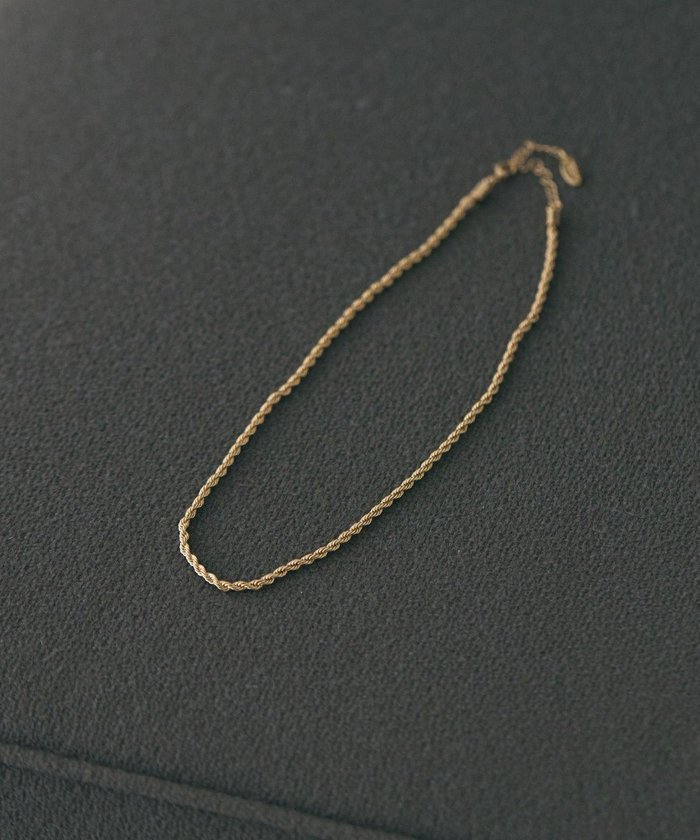 【アメリカンホリック/AMERICAN HOLIC】のツイストチェーンネックレス インテリア・キッズ・メンズ・レディースファッション・服の通販 founy(ファニー) https://founy.com/ ファッション Fashion レディースファッション Fashion for Women ジュエリー Jewelry ネックレス Necklaces & Pendants アクセサリー Fashion Accessories アメリカン American Style コンパクト Compact, Small Size ショート Short, Short Length シンプル Simple, Minimal スタイリッシュ Stylish, Fashionable チェーン Chain, Chain Strap ツイスト Tweed, Tweed Fabric デコルテ Décolleté, Neckline ネックレス Necklace, Pendant Necklace エレガント 上品 Elegant |ID: prp329100004768402 ipo3291000000035512028