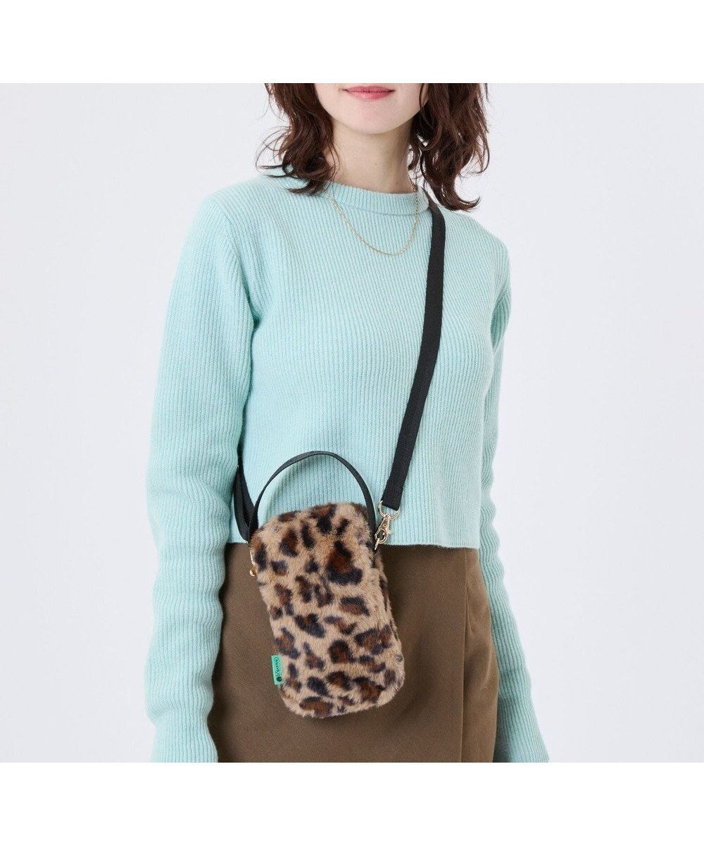 【レスポートサック/LeSportsac】のFUR MINI PHONE CROSSBODY/レオパードフラッフィーファー 人気、トレンドファッション・服の通販 founy(ファニー) 　ファッション　Fashion　レディースファッション　Fashion for Women　おすすめ　Recommended / Our Picks　アウトドア　Outdoor Clothing　オレンジ　Orange　コンパクト　Compact, Small Size　シンプル　Simple, Minimal　スタイリッシュ　Stylish, Fashionable　ポケット　Pocket, Pocket Detail　ポーチ　Pouch, Small Case　レオパード　Leopard, Animal Print　旅行　Travel　A/W・秋冬　Autumn/Winter　 other-1|ID: prp329100004768414 ipo3291000000034536646