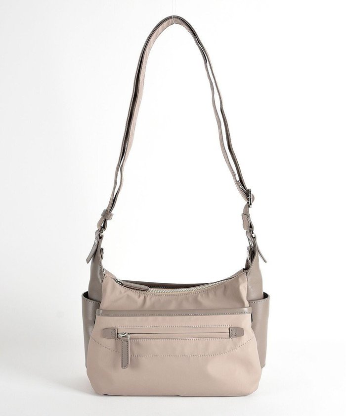 【イザック/Y'SACCS】の木村多江×Y SACCS ナイロンショルダー インテリア・キッズ・メンズ・レディースファッション・服の通販 founy(ファニー) https://founy.com/ 雑誌掲載アイテム Magazine Picks & Fashion Features ファッション雑誌 Fashion Magazines オトナノオシャレテチョウ 大人のおしゃれ手帖 ファッション Fashion レディースファッション Fashion for Women 5月号 May Issue ショルダー Shoulder, Shoulder Strap シンプル Simple, Minimal トラベル Travel, Travel Gear ポケット Pocket, Pocket Detail エレガント 上品 Elegant 軽量 Lightweight, Ultra Light 雑誌 Magazine, Fashion Magazine |ID: prp329100004769322 ipo3291000000034544744