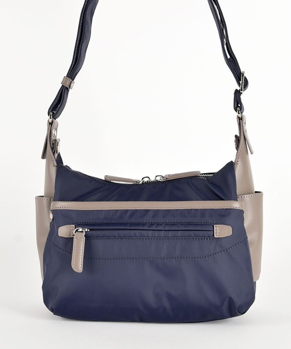 【イザック/Y'SACCS】の木村多江×Y SACCS ナイロンショルダー インテリア・キッズ・メンズ・レディースファッション・服の通販 founy(ファニー) 　雑誌掲載アイテム　Magazine Picks & Fashion Features　ファッション雑誌　Fashion Magazines　オトナノオシャレテチョウ　大人のおしゃれ手帖　ファッション　Fashion　レディースファッション　Fashion for Women　5月号　May Issue　ショルダー　Shoulder, Shoulder Strap　シンプル　Simple, Minimal　トラベル　Travel, Travel Gear　ポケット　Pocket, Pocket Detail　エレガント 上品　Elegant　軽量　Lightweight, Ultra Light　雑誌　Magazine, Fashion Magazine　ネイビー|ID: prp329100004769322 ipo3291000000034544747