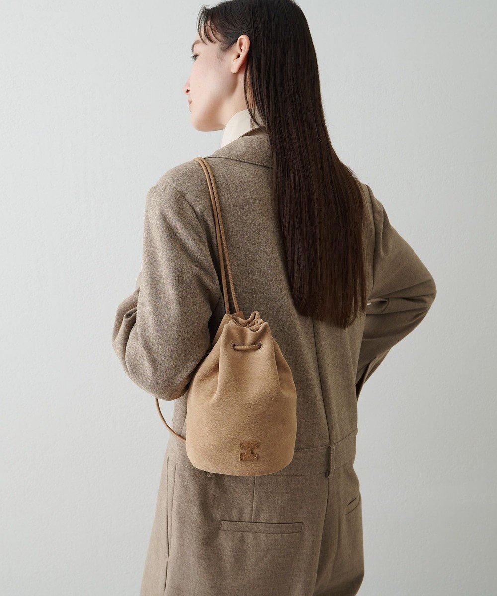 【イアクッチ/IACUCCI】のリド ドロストSD SUEDE 人気、トレンドファッション・服の通販 founy(ファニー) 　ファッション　Fashion　レディースファッション　Fashion for Women　イタリア　Italy　コンパクト　Compact, Small Size　巾着　Drawstring Bag, Kinchaku　デニム　Denim, Jeans Material　ハンカチ　Handkerchief, Hanky　バケツ　Bucket, Bucket Style　フォルム　Silhouette, Form　フロント　Front, Front Design　メタル　Metal, Metal Parts　モチーフ　Motif, Design Theme　ラップ　Wrap, Wrap Design　リップ　Lip, Lip Motif　リラックス　Relax, Relaxed Fit　S/S・春夏　SS, Spring/Summer, Warm Season　夏　Summer　エレガント 上品　Elegant　2026年　2026　 other-1|ID: prp329100004769333 ipo3291000000034544817