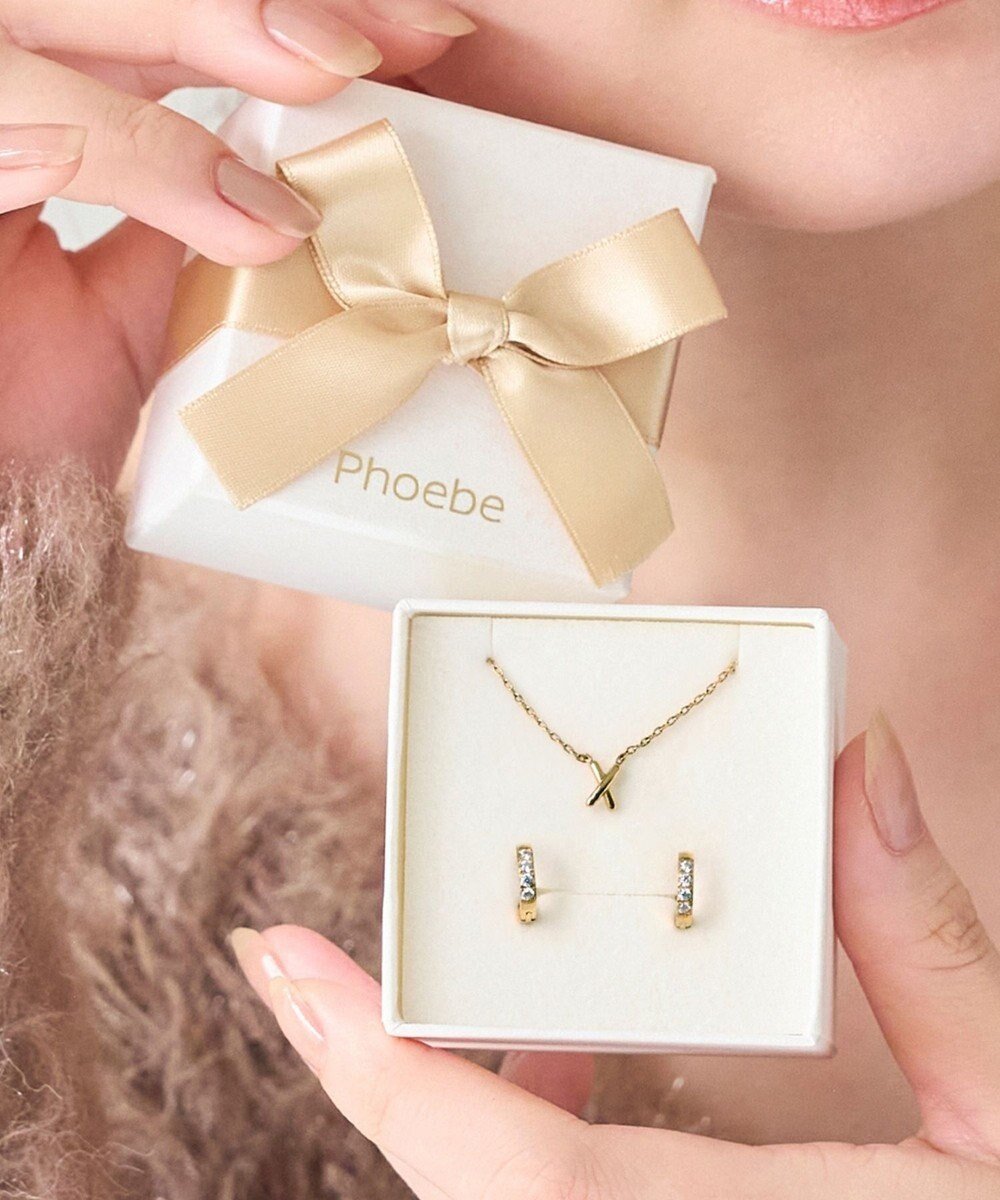【フィービィー/phoebe】の【Xmas Collection】クロスネックレス ビジューフートピアスセット/BOX ショッパー付き 人気、トレンドファッション・服の通販 founy(ファニー) 　ファッション　Fashion　レディースファッション　Fashion for Women　ジュエリー　Jewelry　ネックレス　Necklaces & Pendants　アクセサリー　Fashion Accessories　オケージョン　Occasion Wear　シンプル　Simple, Minimal　ジュエリー　Jewelry, Accessories　スーツ　Suit, Formalwear　ドレス　Dress, One-Piece　ネックレス　Necklace, Pendant Necklace　人気　Popular, Best Seller　フープ　Hoop, Hoop Earrings　モチーフ　Motif, Design Theme　再入荷　Restock / Back in Stock　おすすめ　Recommended / Our Picks　クリスマス X'mas　Christmas / X'mas　ホリデーシーズン　Holiday Season　ギフト プレゼント　Gift / Present　結婚式　Wedding　 other-1|ID: prp329100004769352 ipo3291000000034836714
