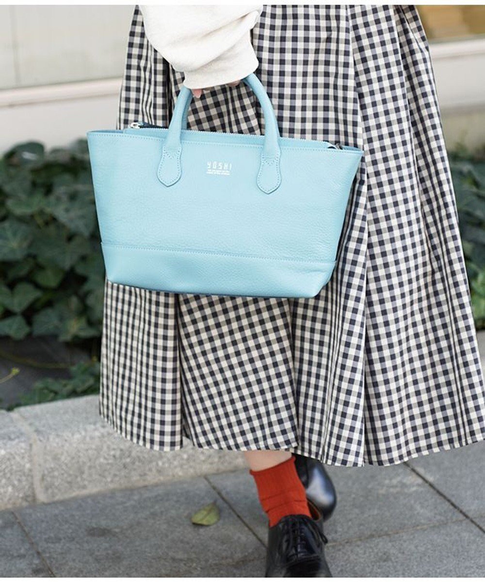 【ユーシ/YUSHI】のEPICE-2WAY HANDBAG ハンドバッグ ショルダーバッグ 2WAY インテリア・キッズ・メンズ・レディースファッション・服の通販 founy(ファニー) 　ファッション　Fashion　レディースファッション　Fashion for Women　エレガント 上品　Elegant　コンパクト　Compact, Small Size　ショルダー　Shoulder, Shoulder Strap　シンプル　Simple, Minimal　スタンダード　Standard, Basic　スマート　Smart, Elegant　財布　Wallet, Purse　トレンド　Trend, Trending Now　定番　Standard, Basic Item　バランス　Balance, Style Balance　フォルム　Silhouette, Form　ポケット　Pocket, Pocket Detail　ポーチ　Pouch, Small Case　ライトブルー|ID: prp329100004770370 ipo3291000000034556109