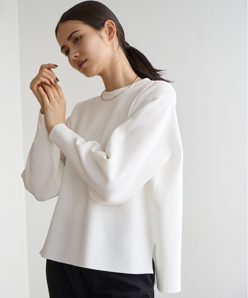 【アンフィーロ 自由区/UNFILO】の【洗える/軽量】フォルムニット ボリュームスリーブ インテリア・キッズ・メンズ・レディースファッション・服の通販 founy(ファニー) ファッション Fashion レディースファッション Fashion for Women トップス・カットソー Cut & Sew Tops ニット Knit Tops & Sweaters ボリューム袖・フリルスリーブブラウス Voluminous & Ruffle Sleeves / Puffy Sleeve Tops ウォッシャブル Machine Washable ストレッチ Stretch, Stretchy Fabric スリーブ Sleeve, Long Sleeve / Short Sleeve セーター Sweater, Knitwear フォルム Silhouette, Form ペプラム Peplum, Flared Hem 洗える Machine Washable A/W・秋冬 Autumn/Winter 軽量 Lightweight, Ultra Light オフ|ID: prp329100004770472 ipo3291000000034556847