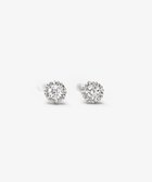 【トッカ/TOCCA】の【WEB限定】FLORA PLATINUM DIAMOND PIERCED EARRINGS プラチナ ダイヤモンド ピアス 人気、トレンドファッション・服の通販 founy(ファニー) ファッション Fashion レディースファッション Fashion for Women ジュエリー Jewelry ファッションリング Fashion Rings イヤリング・フープ・ドロップタイプ Hoop, Drop & Clip Earrings アクセサリー Fashion Accessories アンティーク Antique-Inspired シンプル Simple, Minimal ダイヤモンド Diamond, Brilliant Cut フェミニン Feminine, Girly フォルム Silhouette, Form ポーチ Pouch, Small Case モダン Modern, Contemporary ラウンド Round, Round Neck おすすめ Recommended / Our Picks thumbnail プラチナ|ID: prp329100004771275 ipo3291000000034566246