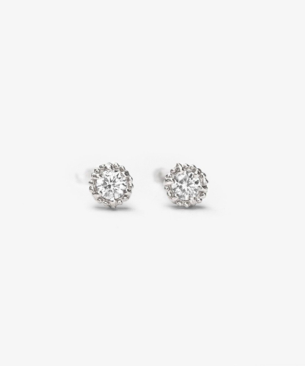 【トッカ/TOCCA】の【WEB限定】FLORA PLATINUM DIAMOND PIERCED EARRINGS プラチナ ダイヤモンド ピアス インテリア・キッズ・メンズ・レディースファッション・服の通販 founy(ファニー) 　ファッション　Fashion　レディースファッション　Fashion for Women　ジュエリー　Jewelry　ファッションリング　Fashion Rings　イヤリング・フープ・ドロップタイプ　Hoop, Drop & Clip Earrings　アクセサリー　Fashion Accessories　アンティーク　Antique-Inspired　シンプル　Simple, Minimal　ダイヤモンド　Diamond, Brilliant Cut　フェミニン　Feminine, Girly　フォルム　Silhouette, Form　ポーチ　Pouch, Small Case　モダン　Modern, Contemporary　ラウンド　Round, Round Neck　おすすめ　Recommended / Our Picks　プラチナ|ID: prp329100004771275 ipo3291000000034566246