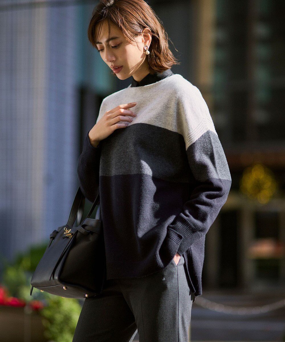 【23区/NIJYUSANKU】の【洗える】ウールカシミヤ カラーブロック チュニック ニット インテリア・キッズ・メンズ・レディースファッション・服の通販 founy(ファニー) ファッション Fashion レディースファッション Fashion for Women トップス・カットソー Cut & Sew Tops ニット Knit Tops & Sweaters 洗える Machine Washable セーター Sweater, Knitwear チュニック Tunic, Long Top ブロック Block, Solid Block Pattern A/W・秋冬 Autumn/Winter エレガント 上品 Elegant グレー|ID: prp329100004771282 ipo3291000000034993281
