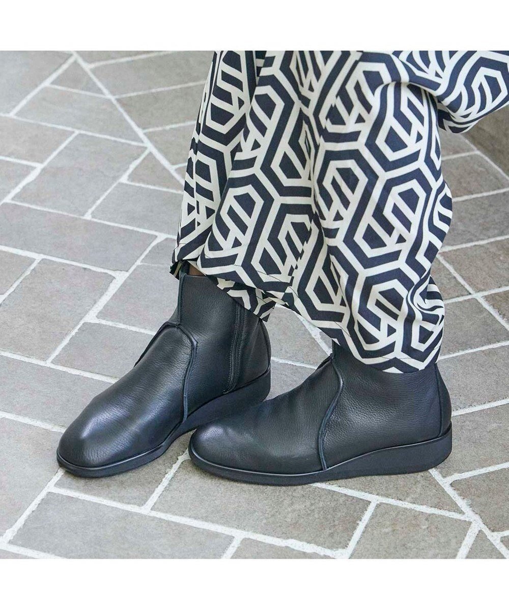 【モード エ ジャコモ/MODE ET JACOMO】のD ICI スクエアトゥフラットブーツ 人気、トレンドファッション・服の通販 founy(ファニー) ファッション Fashion レディースファッション Fashion for Women クッション Cushion, Throw Pillow 軽量 Lightweight, Ultra Light ショート Short, Short Length シンプル Simple, Minimal 定番 Standard, Basic Item フォルム Silhouette, Form フラット Flat, Flat Shoes ベーシック Basic, Essential A/W・秋冬 Autumn/Winter 日本製 Made In Japan 旅行 Travel エレガント 上品 Elegant ビジネス 仕事 通勤 Business / Work / Commuting other-1|ID: prp329100004771364 ipo3291000000034566724