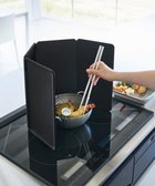 【タワー/tower】のマグネットレンジガード タワー 4枚パネル ブラック 人気、トレンドファッション・服の通販 founy(ファニー) ファッション Fashion レディースファッション Fashion for Women マグネット Magnet, Magnetic Closure thumbnail ブラック|ID: prp329100004772909 ipo3291000000034584414