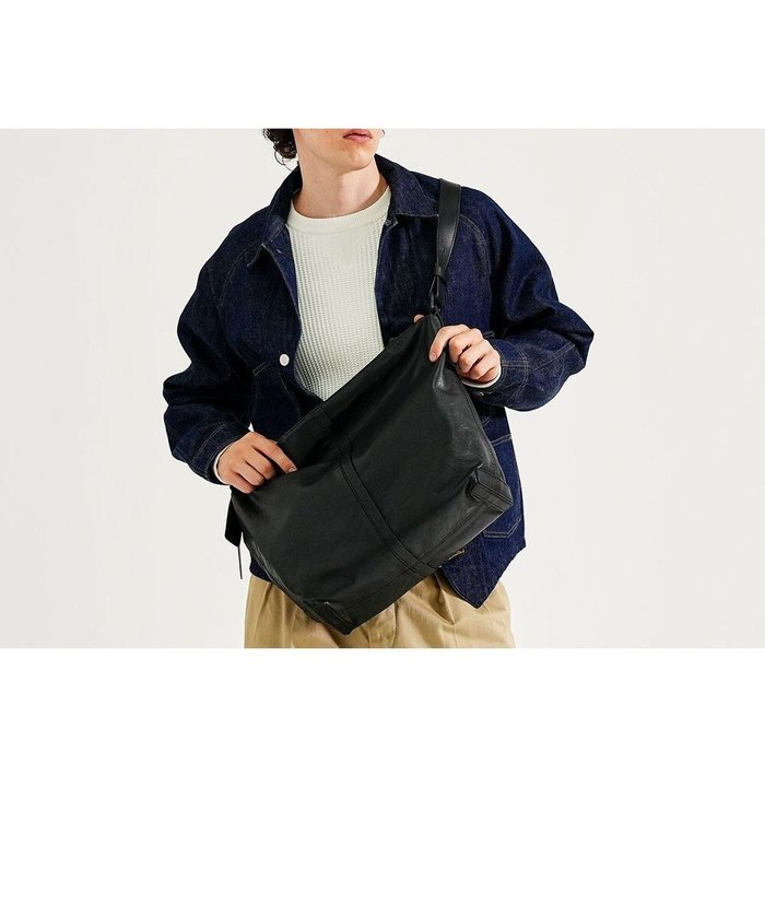 【ゲンテン/genten】のライトシープ ショルダーバッグ大 インテリア・キッズ・メンズ・レディースファッション・服の通販 founy(ファニー) https://founy.com/ ファッション Fashion レディースファッション Fashion for Women ショルダー Shoulder, Shoulder Strap ポケット Pocket, Pocket Detail エレガント 上品 Elegant |ID: prp329100004772940 ipo3291000000034584506