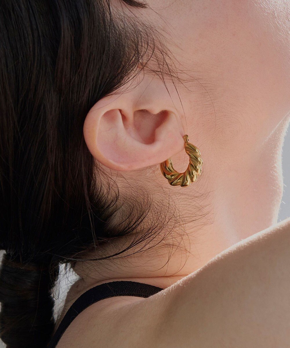 【フィービィー/phoebe】の≪雑誌掲載≫【金属アレルギー対応】ツイストバスケットフープピアス/サージカルステンレス 人気、トレンドファッション・服の通販 founy(ファニー) 雑誌掲載アイテム Magazine Picks & Fashion Features ファッション雑誌 Fashion Magazines キャンキャン CanCam ファッション Fashion レディースファッション Fashion for Women アクセサリー Fashion Accessories オケージョン Occasion Wear 4月号 April Issue シンプル Simple, Minimal 雑誌 Magazine, Fashion Magazine ツイスト Tweed, Tweed Fabric フープ Hoop, Hoop Earrings 水着 Swimsuit, Swimwear 夏 Summer クリスマス X'mas Christmas / X'mas ホリデーシーズン Holiday Season ギフト プレゼント Gift / Present other-1|ID: prp329100004772976 ipo3291000000034584698