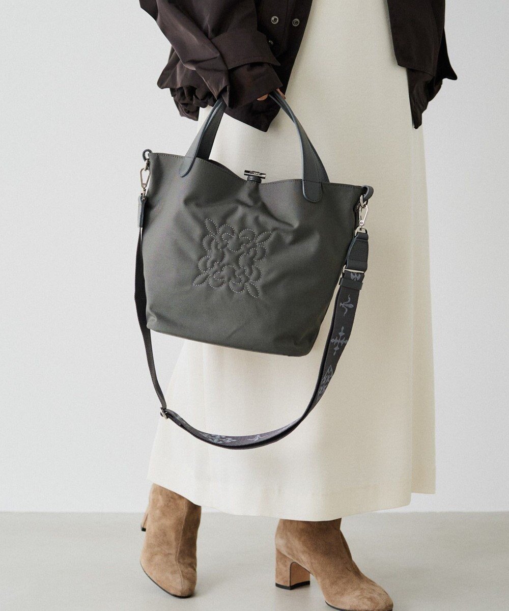 【ラシット/russet】の《WEB限定》コーデュラナイロン2WAYミニトートバッグ(CE-1673-WEB) インテリア・キッズ・メンズ・レディースファッション・服の通販 founy(ファニー) 　ファッション　Fashion　レディースファッション　Fashion for Women　バッグ　Bags　エレガント 上品　Elegant　ショルダー　Shoulder, Shoulder Strap　シルバー　Silver, Metallic Silver　スマート　Smart, Elegant　定番　Standard, Basic Item　人気　Popular, Best Seller　フィット　Fit, Slim Fit　フォルム　Silhouette, Form　フロント　Front, Front Design　ポケット　Pocket, Pocket Detail　再入荷　Restock / Back in Stock　おすすめ　Recommended / Our Picks　日本製　Made In Japan　Gray|ID: prp329100004772982 ipo3291000000034584713