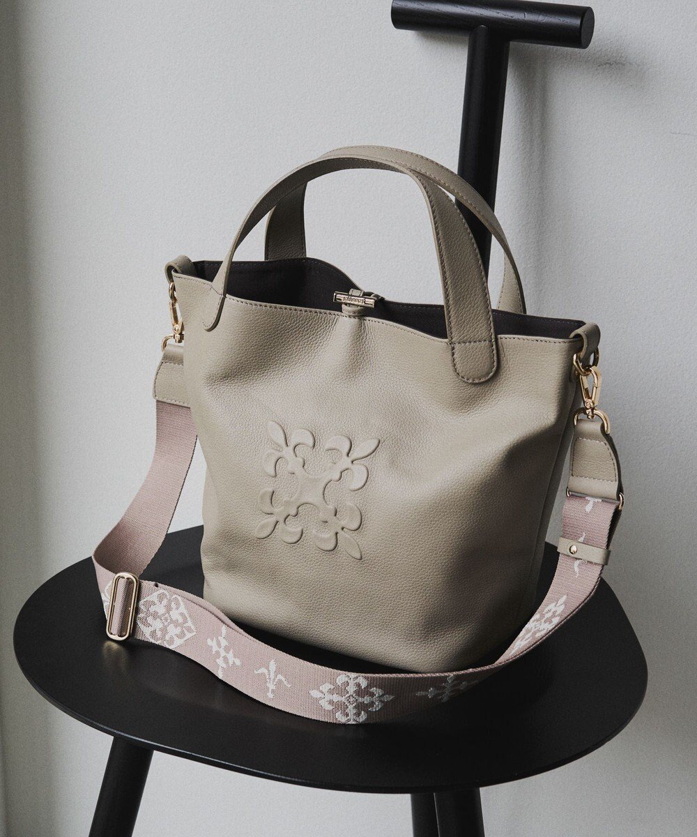 【ラシット/russet】の《WEB限定》ソフトレザー2WAYミニトートバッグ(CE-1672-WEB) インテリア・キッズ・メンズ・レディースファッション・服の通販 founy(ファニー) ファッション Fashion レディースファッション Fashion for Women バッグ Bags ショルダー Shoulder, Shoulder Strap シンプル Simple, Minimal 人気 Popular, Best Seller フォルム Silhouette, Form ベーシック Basic, Essential ポケット Pocket, Pocket Detail モチーフ Motif, Design Theme 再入荷 Restock / Back in Stock おすすめ Recommended / Our Picks 日本製 Made In Japan エレガント 上品 Elegant GrayBeige|ID: prp329100004772989 ipo3291000000034584732