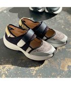 【モード エ ジャコモ/MODE ET JACOMO】のMODE ET JACOMO 【軽量】厚底ベルテッドスニーカー 人気、トレンドファッション・服の通販 founy(ファニー) ファッション Fashion レディースファッション Fashion for Women クール Cool, Chic シューズ Shoes, Footwear スニーカー Sneakers, Trainers フェミニン Feminine, Girly 厚底 Platform Shoes 旅行 Travel 軽量 Lightweight, Ultra Light thumbnail シルバーコンビ|ID: prp329100004773677 ipo3291000000034595065