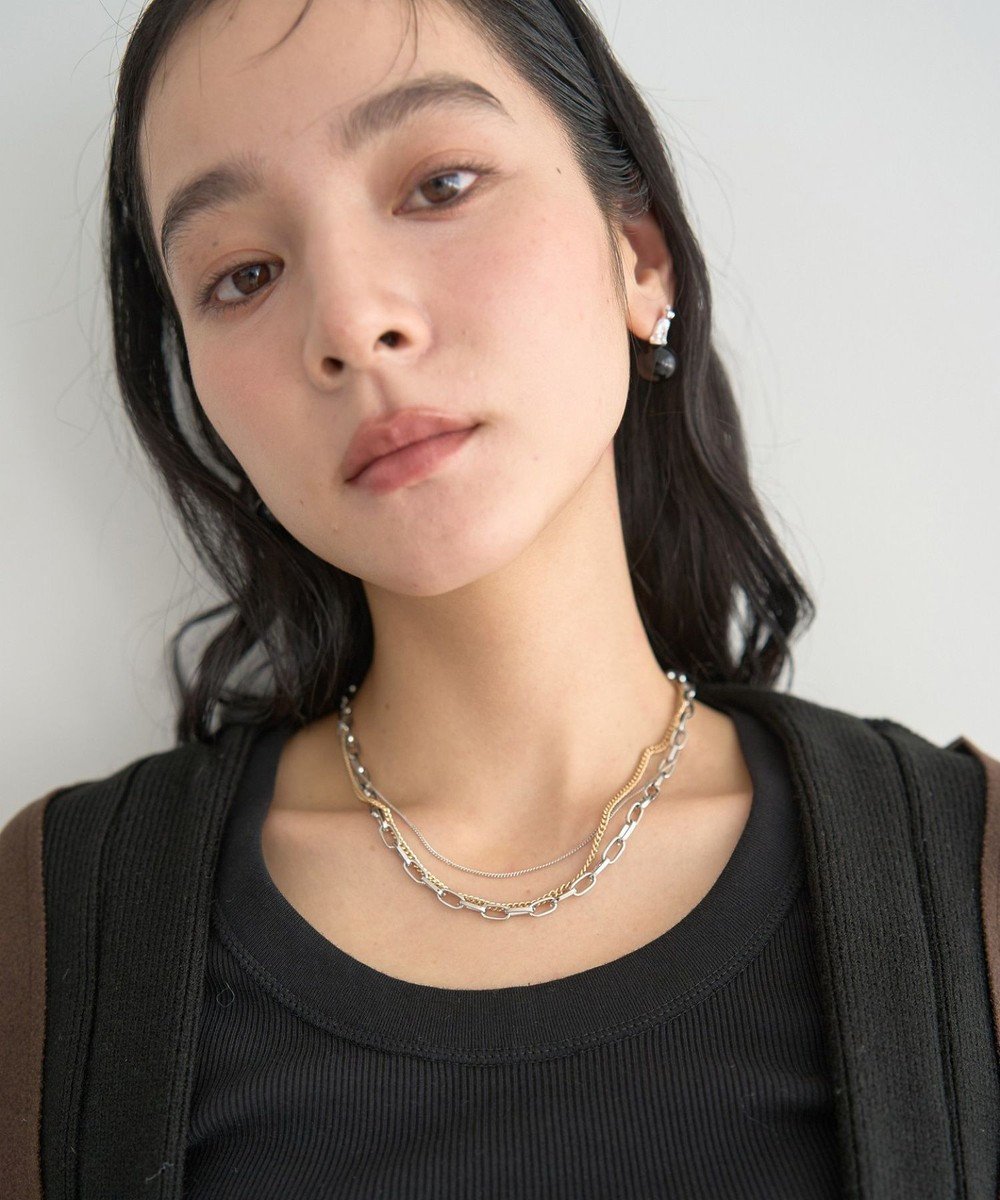【イェッカ ヴェッカ/YECCA VECCA】の3連チェーンMIXネックレス インテリア・キッズ・メンズ・レディースファッション・服の通販 founy(ファニー) 　ファッション　Fashion　レディースファッション　Fashion for Women　ジュエリー　Jewelry　ネックレス　Necklaces & Pendants　おすすめ　Recommended / Our Picks　アクセサリー　Fashion Accessories　シンプル　Simple, Minimal　チェーン　Chain, Chain Strap　デコルテ　Décolleté, Neckline　ネックレス　Necklace, Pendant Necklace　ミックス　Mix, Mixed Style　Mix|ID: prp329100004774399 ipo3291000000035585970