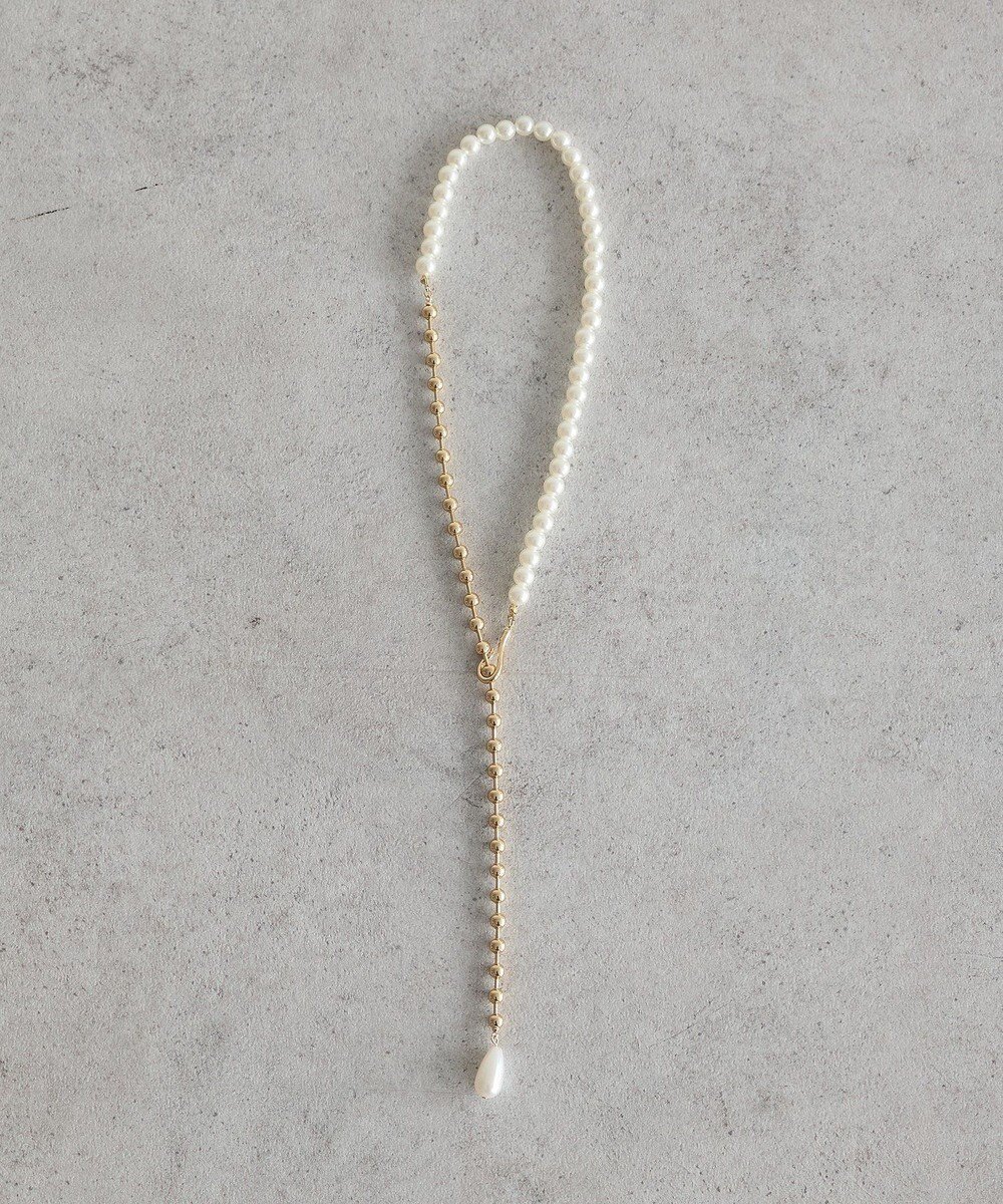 【アースミュージックアンドエコロジー/earth music&ecology】のパールフックボールチェーンネックレス インテリア・キッズ・メンズ・レディースファッション・服の通販 founy(ファニー) 　ファッション　Fashion　レディースファッション　Fashion for Women　ジュエリー　Jewelry　ネックレス　Necklaces & Pendants　おすすめ　Recommended / Our Picks　アクセサリー　Fashion Accessories　シンプル　Simple, Minimal　チェーン　Chain, Chain Strap　ネックレス　Necklace, Pendant Necklace　パール　Pearl, Pearl Accent　メタル　Metal, Metal Parts　エレガント 上品　Elegant　Gold|ID: prp329100004774409 ipo3291000000035565073