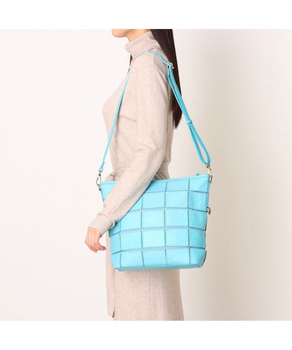 【アンビリオン/UNBILLION】の【訳あり商品】ピークスピーク PEAKS PEAK / 牛革パッチワーク口折れ2wayショルダー インテリア・キッズ・メンズ・レディースファッション・服の通販 founy(ファニー) ファッション Fashion レディースファッション Fashion for Women ショルダー Shoulder, Shoulder Strap パッチワーク Patchwork, Mixed Fabric ポケット Pocket, Pocket Detail おすすめ Recommended / Our Picks ビジネス 仕事 通勤 Business / Work / Commuting サックスブルー|ID: prp329100004774454 ipo3291000000034605486