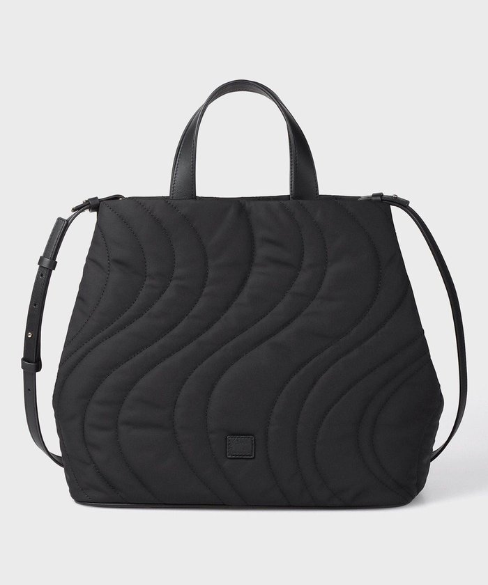 【ポール スミス/Paul Smith】のキルティングスワール 2wayトートバッグ インテリア・キッズ・メンズ・レディースファッション・服の通販 founy(ファニー) https://founy.com/ ファッション Fashion レディースファッション Fashion for Women バッグ Bags キルト Quilt, Quilted Fabric シンプル Simple, Minimal タフタ Taffeta, Structured Fabric ドレープ Drape, Draping Fabric なめらか Smooth, Silky Texture フォルム Silhouette, Form ボンディング Bonding, Bonded Fabric |ID: prp329100004774461 ipo3291000000034605503