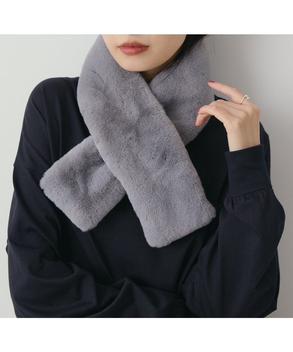 【アメリカンホリック/AMERICAN HOLIC】のリバーシブルフェイクファーティペット 人気、トレンドファッション・服の通販 founy(ファニー) 　ファッション　Fashion　レディースファッション　Fashion for Women　マフラー・スヌード / 冬小物の定番　Scarves & Mufflers　アメリカン　American Style　コンパクト　Compact, Small Size　スタイリッシュ　Stylish, Fashionable　スヌード　Snood, Infinity Scarf　マフラー　Scarf, Muffler　A/W・秋冬　Autumn/Winter　 other-1|ID: prp329100004774472 ipo3291000000035590677