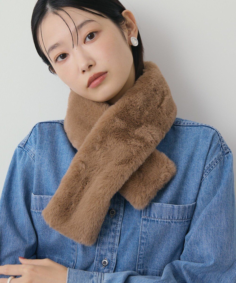 【アメリカンホリック/AMERICAN HOLIC】のリバーシブルフェイクファーティペット インテリア・キッズ・メンズ・レディースファッション・服の通販 founy(ファニー) 　ファッション　Fashion　レディースファッション　Fashion for Women　マフラー・スヌード / 冬小物の定番　Scarves & Mufflers　アメリカン　American Style　コンパクト　Compact, Small Size　スタイリッシュ　Stylish, Fashionable　スヌード　Snood, Infinity Scarf　マフラー　Scarf, Muffler　A/W・秋冬　Autumn/Winter　Beige|ID: prp329100004774472 ipo3291000000035590681