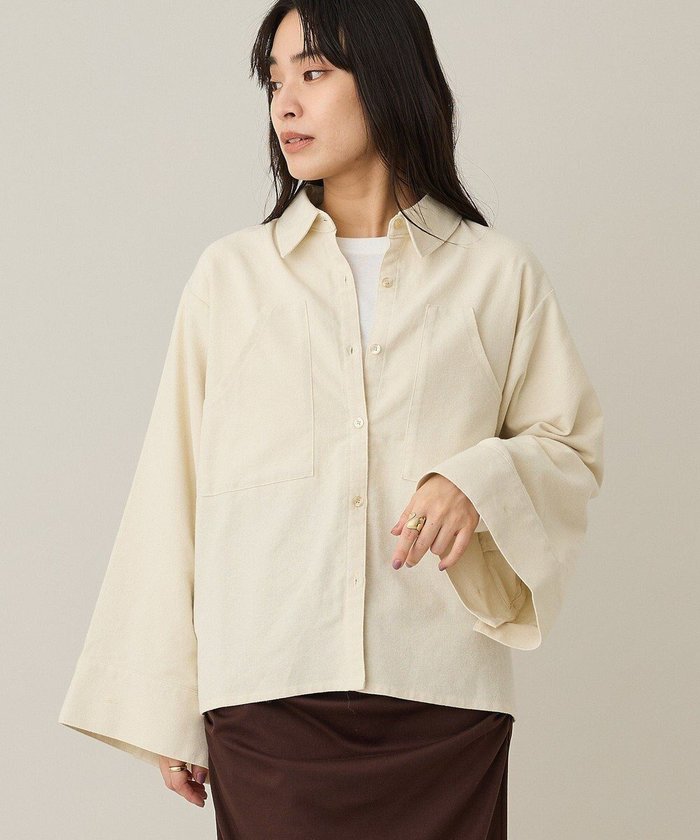 【クラフトスタンダードブティック/CRAFT STANDARD BOUTIQUE】のビッグ袖デザインシャツ インテリア・キッズ・メンズ・レディースファッション・服の通販 founy(ファニー) https://founy.com/ ファッション Fashion レディースファッション Fashion for Women トップス・カットソー Cut & Sew Tops シャツ・ブラウス・オフィスカジュアル Elegant Blouses & Button-Ups インナー Innerwear 秋 Autumn スリット Slit, Slit Detail スリーブ Sleeve, Long Sleeve / Short Sleeve ドレープ Drape, Draping Fabric バランス Balance, Style Balance ビッグ Big, Oversized ポケット Pocket, Pocket Detail リラックス Relax, Relaxed Fit ワイド Wide, Wide Fit 冬 Winter / This Winter A/W・秋冬 Autumn/Winter |ID: prp329100004774481 ipo3291000000034605580